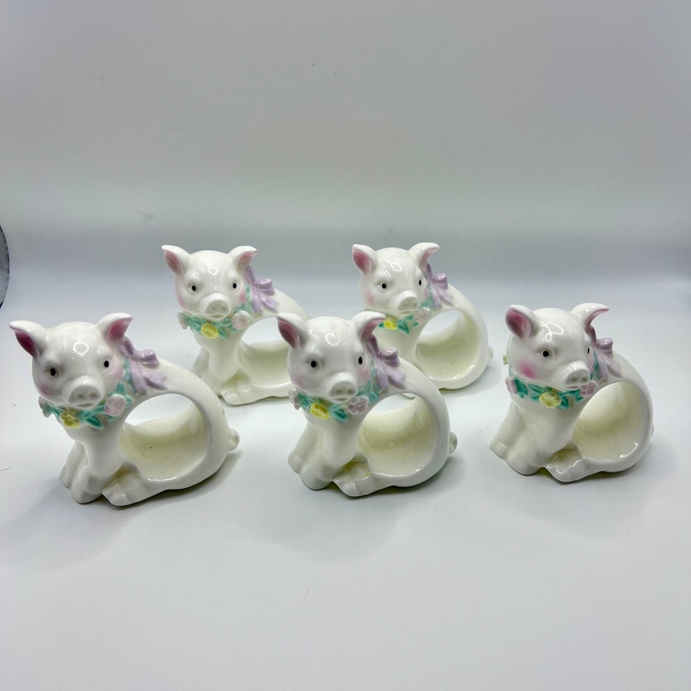 Vintage Style Ceramic Pig Napkin Rings Set of 5 White Floral‎ Pastel Farmhouse